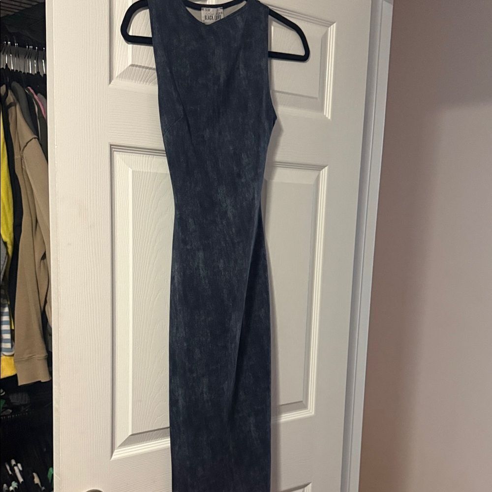 Elegant Blue Sleeveless Dress Stretch Back Cut Out Dress Medium LIKE NEW